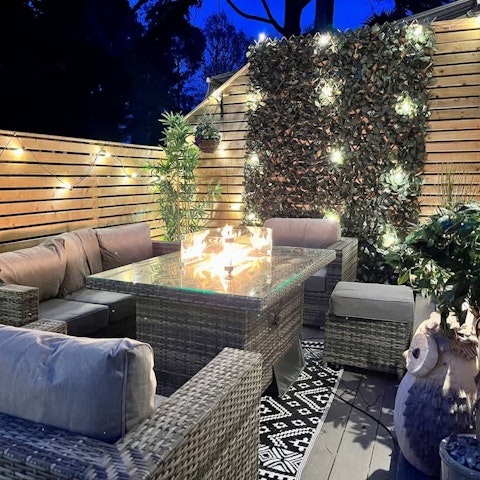 Cosy up around the firepit and keep the night flowing