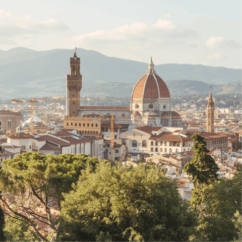 Stay less than five minutes' walk from the stunning Duomo of Florence