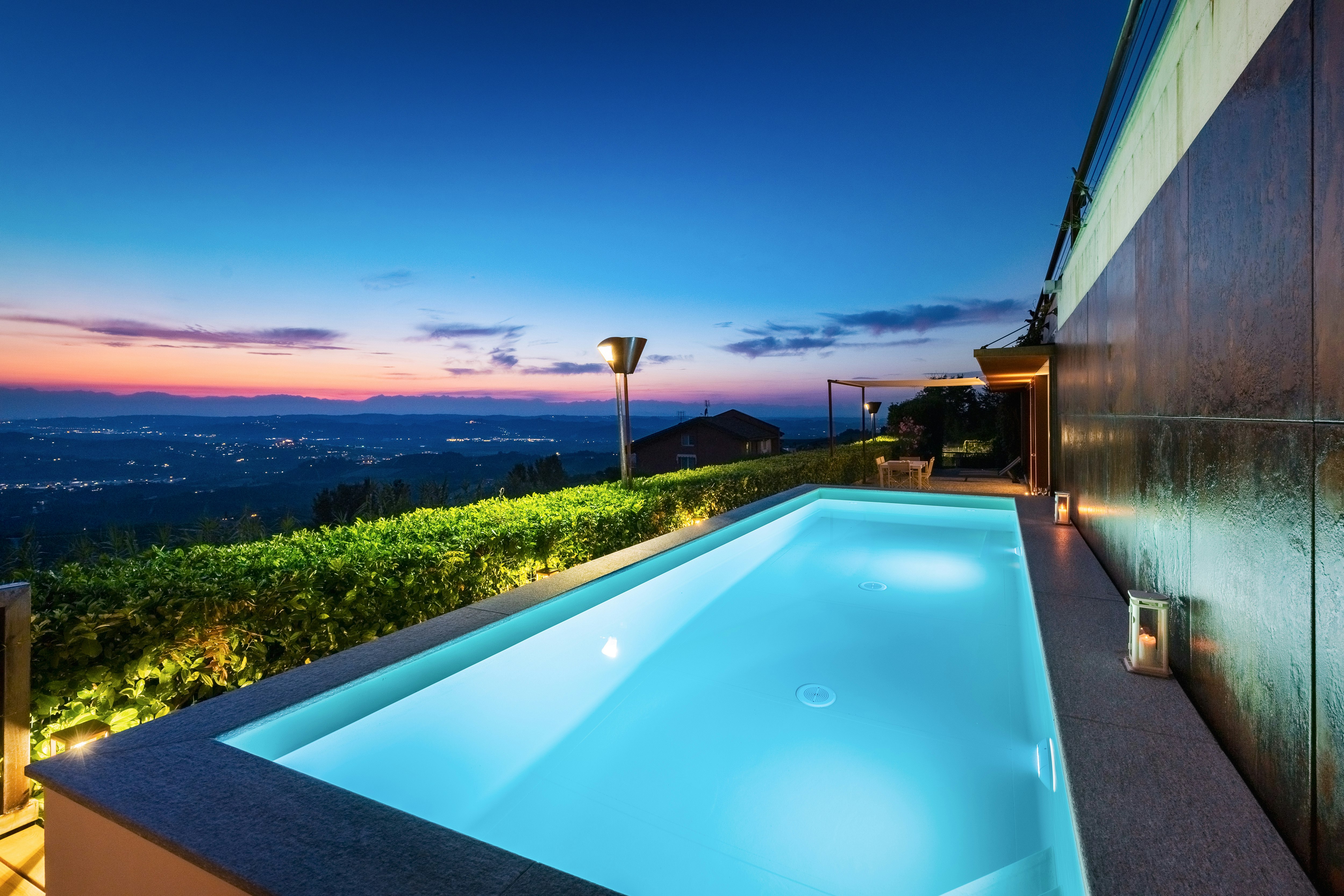 Opulent Panorama