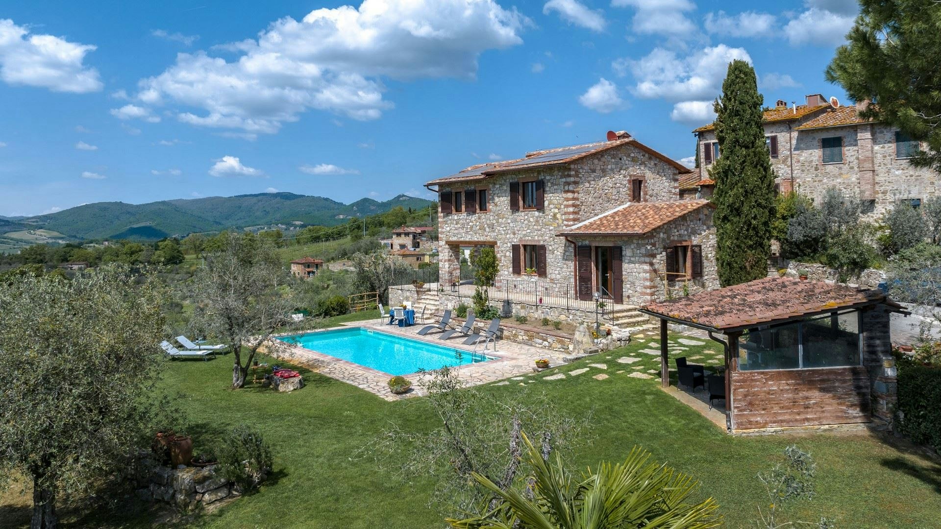 Tuscan Sunbeams