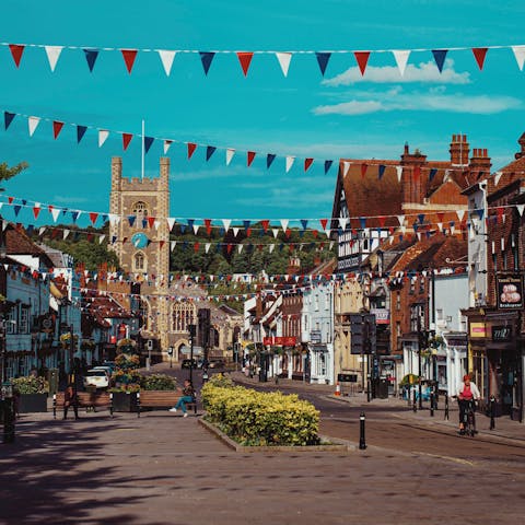 Wander into the heart of Henley-On-Thames