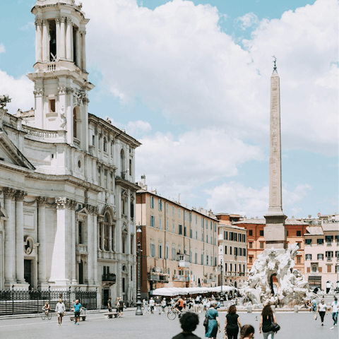 Stay in the heart of Rome, five minutes from Piazza Navona