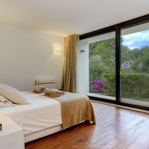 Wake up the the Catalan sun streaming in