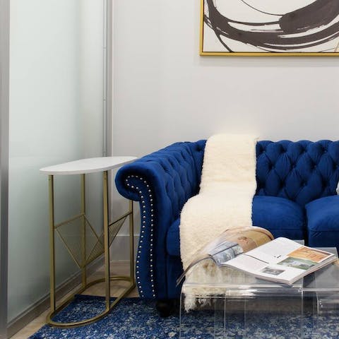 After a New York-style bagel for breakfast, get comfy on the sofa with a cup of cofee