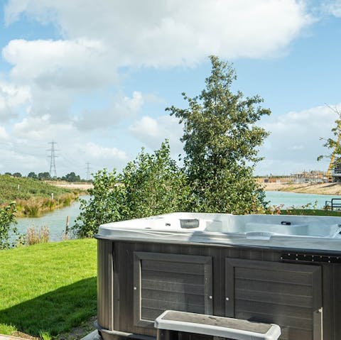 Feel a wonderful sense of relaxation while soaking in the hot tub