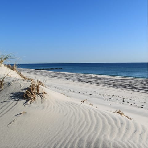 Walk to the beach in just five minutes