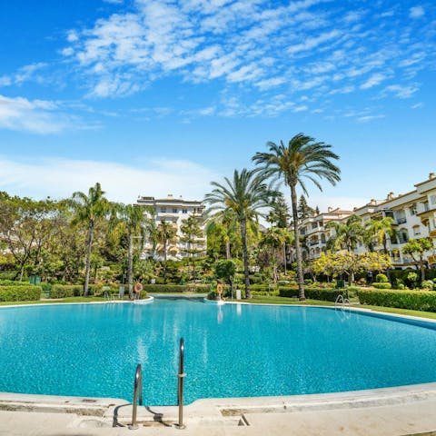 Cool off in the shared pool when you're not at the beach