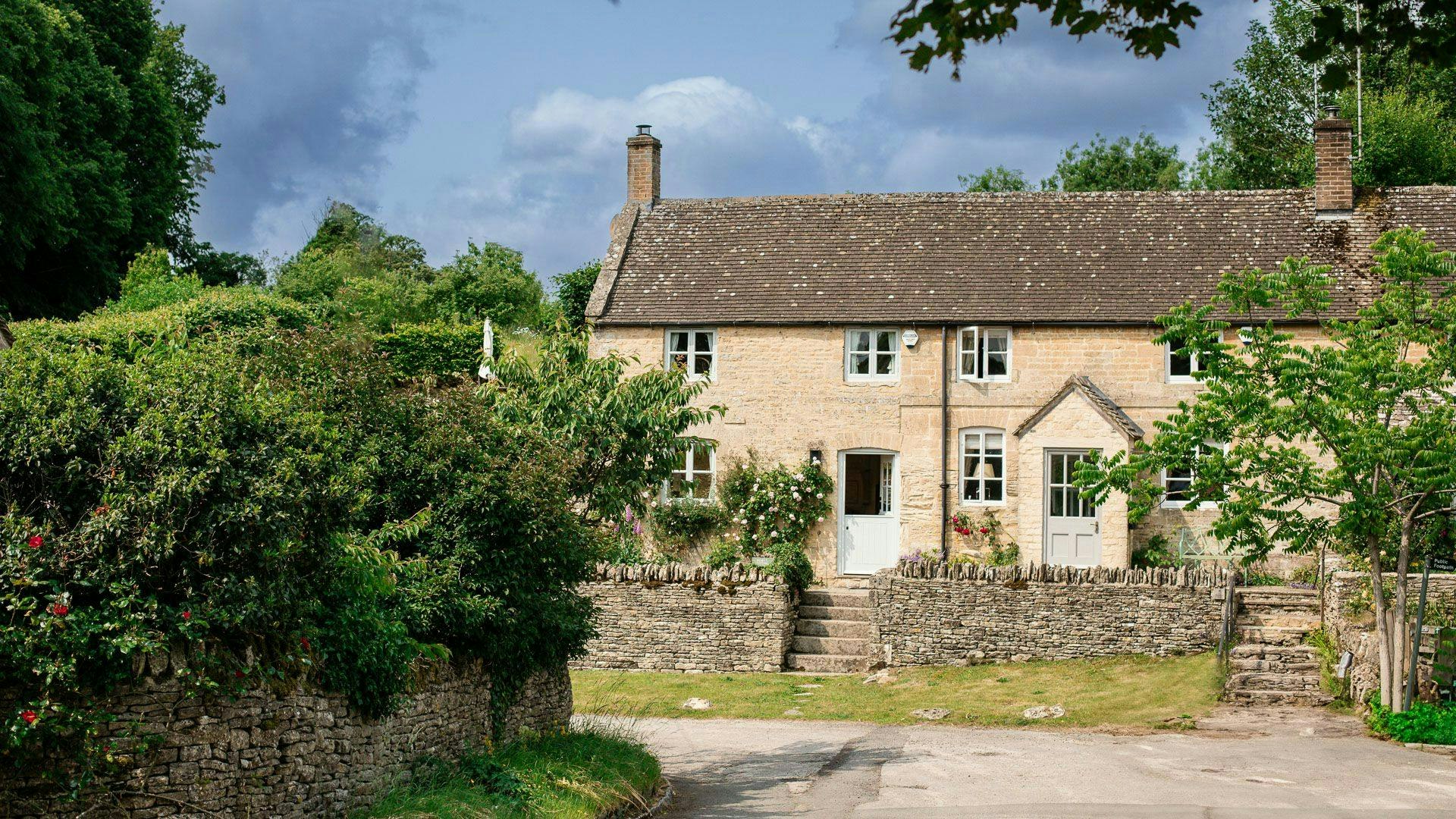 Cotswold Roses