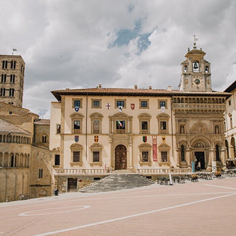 Jump in the car for a day trip to Arezzo