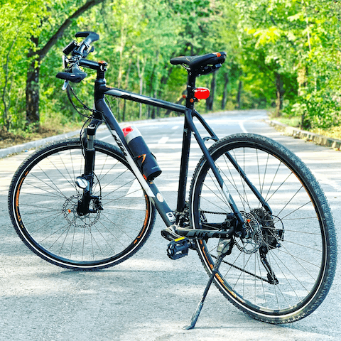 Borrow one of the host's four bikes to discover the region on two wheels