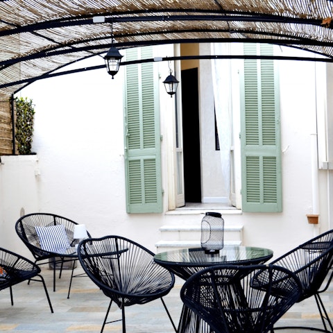 Enjoy a drink and an alfresco lunch in the outdoor dining space