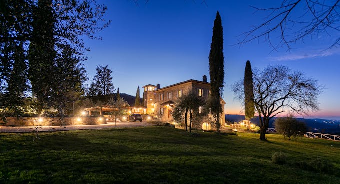 Savour the Tuscan Sunset