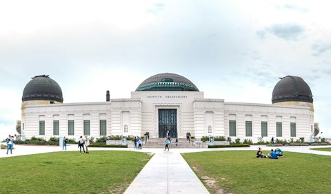 Admire panoramic views of Los Angeles from Griffith Observatory, a thirty-five-minute drive