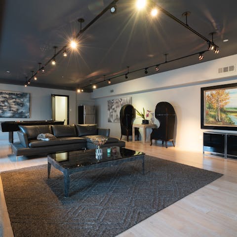 Head to the entertainment room for billiards and a movie