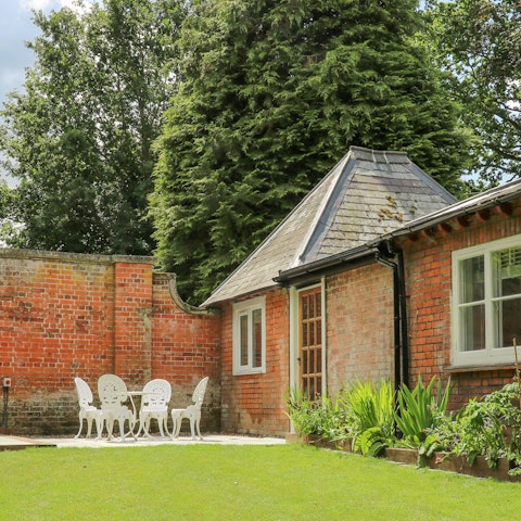 Enjoy a splendid evening out on the lawn