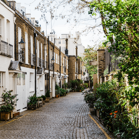 Take an eight-minute walk to Sloane Square for designer shops and glorious eateries