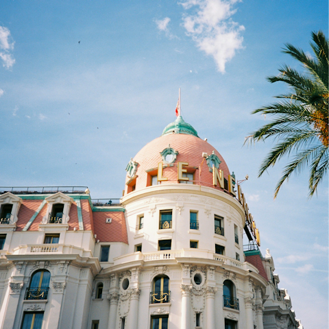 Stay in the heart of Nice, next to the iconic Hotel Negresco