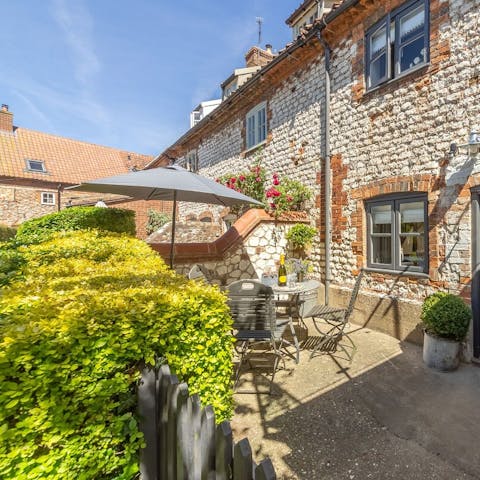 Spend summer days in the sunny courtyard