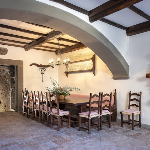 Stage your own medieval feast in the banqueting room