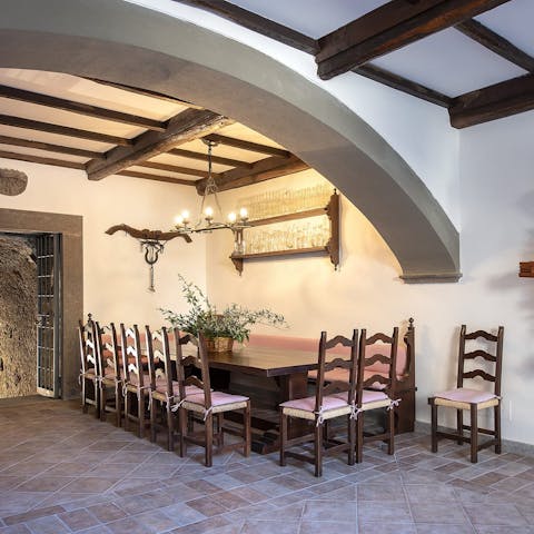 Stage your own medieval feast in the banqueting room