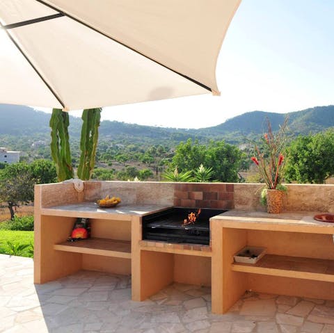 Fire up the barbecue for lunch, dinner or an afternoon snack