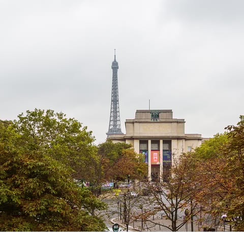 Look out to views of the Eiffel Tower and Place du Trocadéro