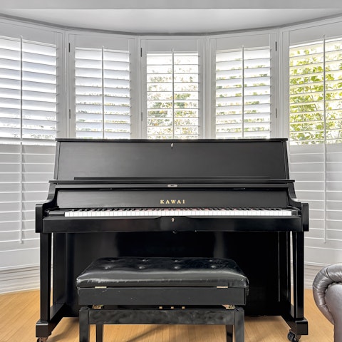 Play a tune on the piano