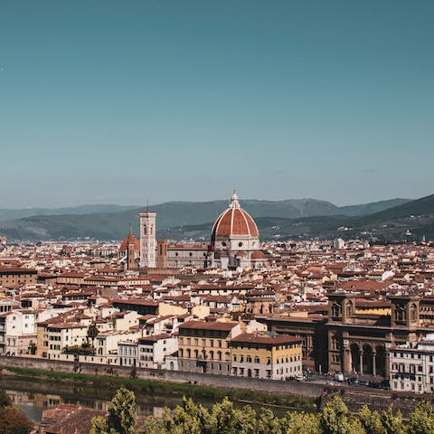 Drive to nearby Florence for a day of sightseeing