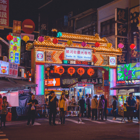 Stay in the Banqiao district of New Taipei City, Taiwan