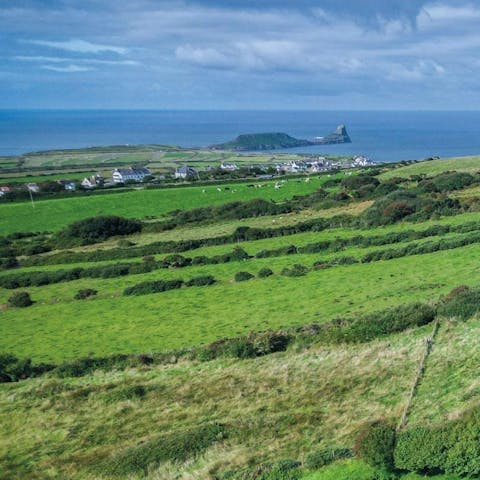 Take a scenic fifteen-minute stroll down to Rhossili Bay