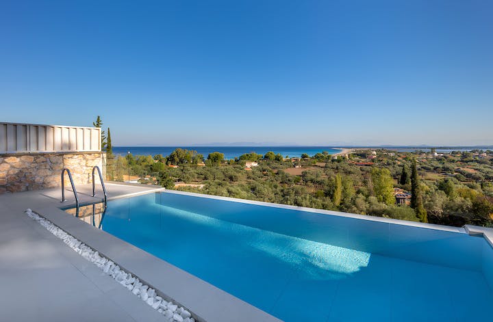Greek Pool Top Homes to Rent with Swimming Pools in Greek Islands | Plum Guide