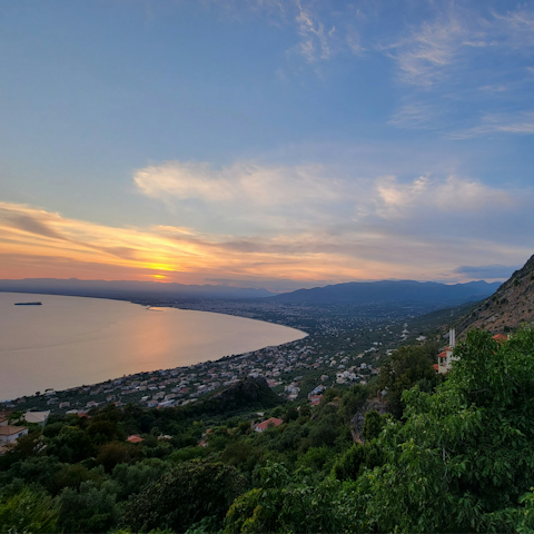 Take a scenic drive up to the Kalamata coast