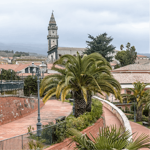 Discover the charming and traditional village of Pedara, it's a five-minute drive away