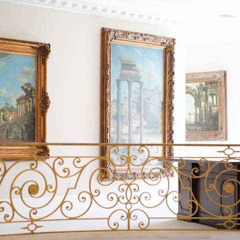 The Extravagance in decor