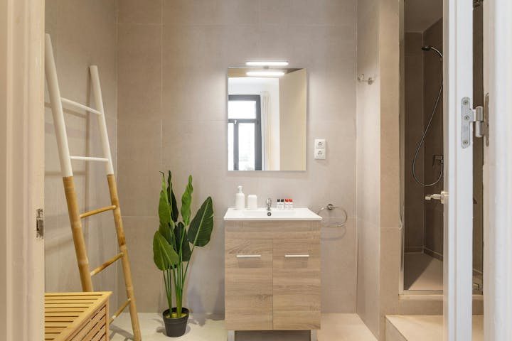 Bathroom photo