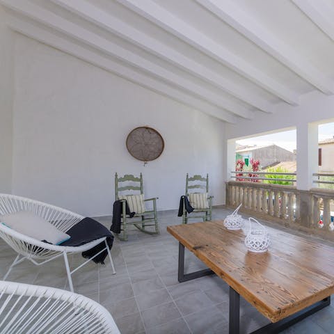 Beat the heat with sundowners on the shady veranda