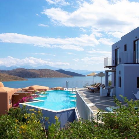 Soak up the scenery from the private infinity pool