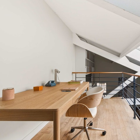 Reply to your emails from the mezzanine work space