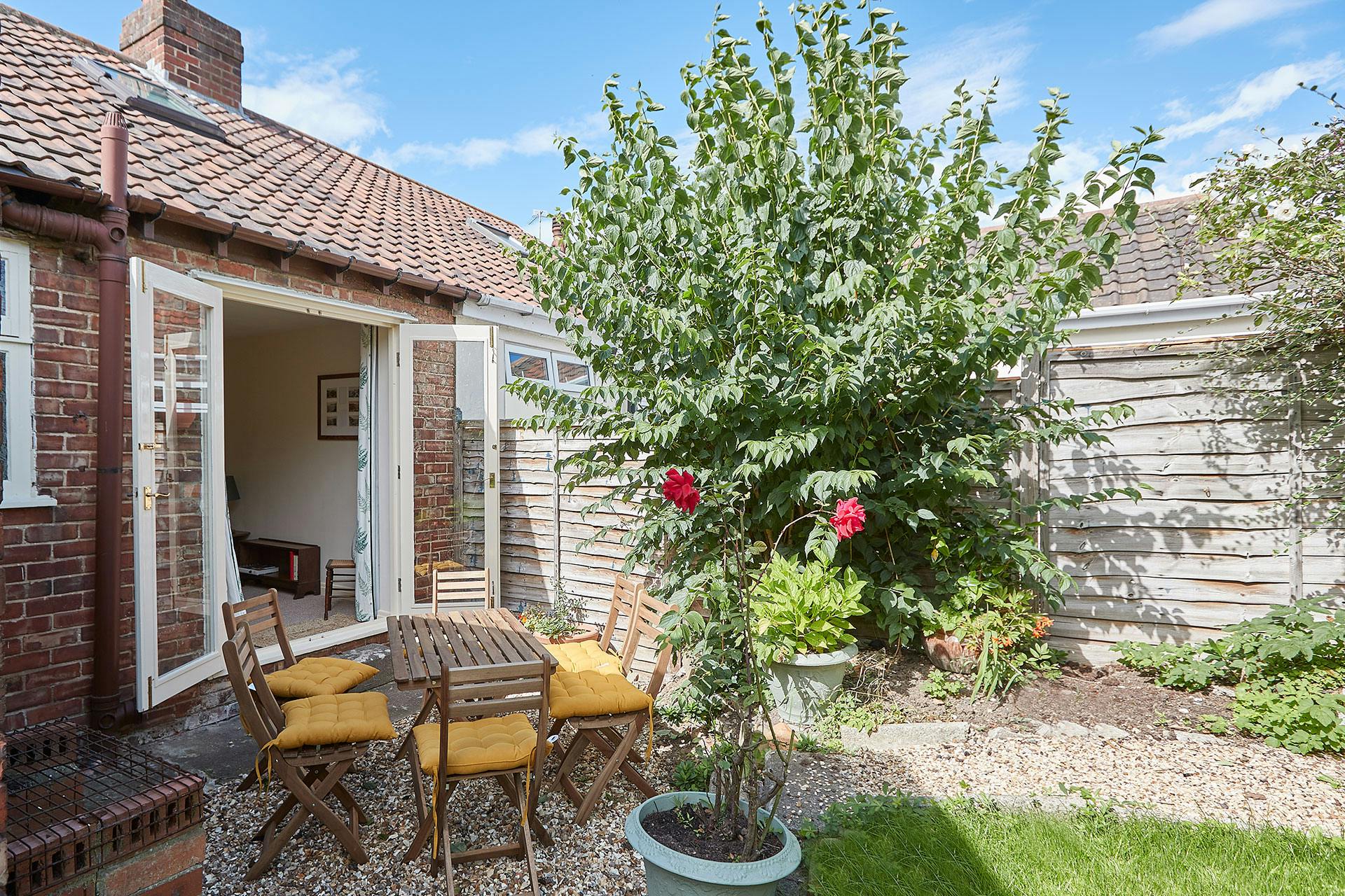 Always Sunny in Saltburn