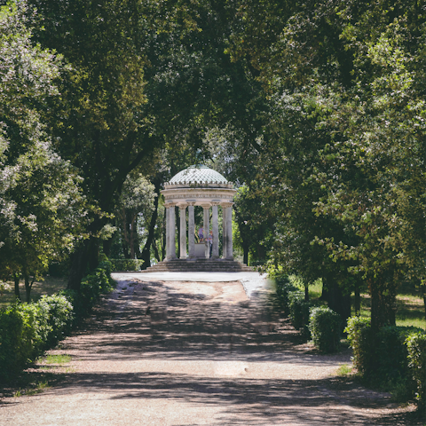 Wander twenty five minutes south to the beautiful greenery of Villa Borghese Gardens