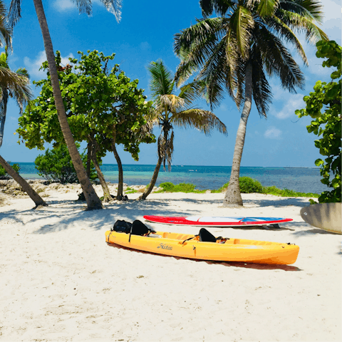 Take a short drive to reach the beaches of Key West