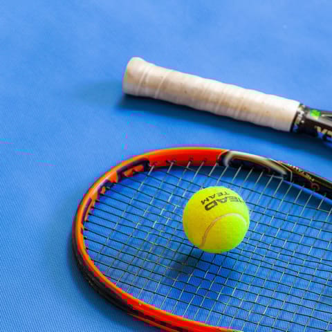 Have fun on the padel court