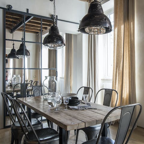 The industrial-chic dining table