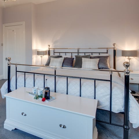 Snooze soundly in your sumptuous king-size bed