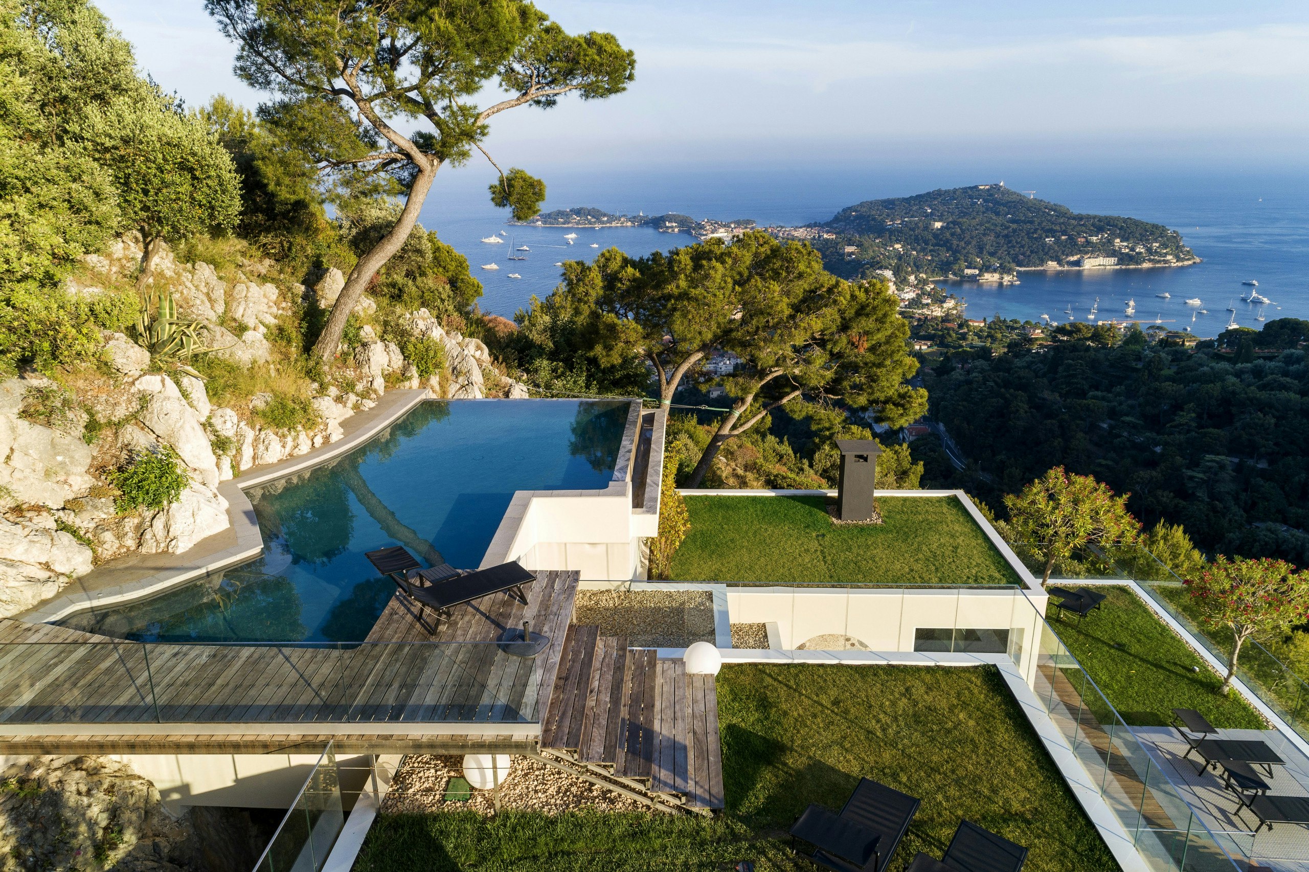 Golden Hill Riviera