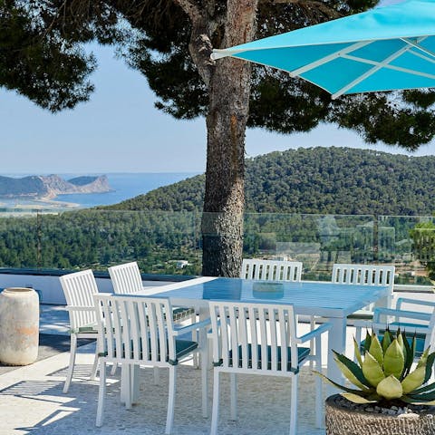 Be inspired by the views while sipping drinks on the terrace