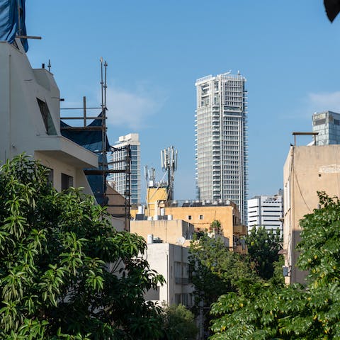 Head out into your bohemian Florentin neighbourhood and sample the bars and restaurants a five minute walk away