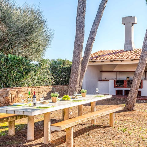 Grill up your favourites on the built-in barbecue