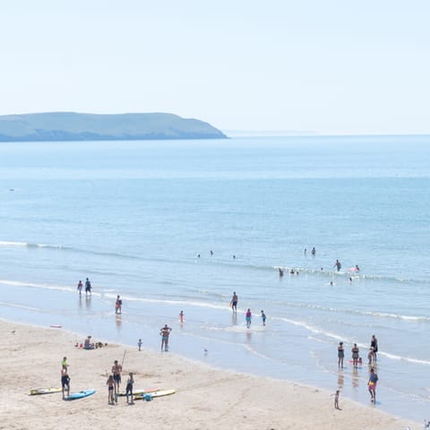 Take a thirty-minute drive to the nearby beaches of Port Isaac or Polzeath