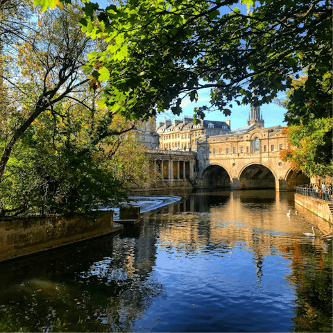 Discover the historic city of Bath